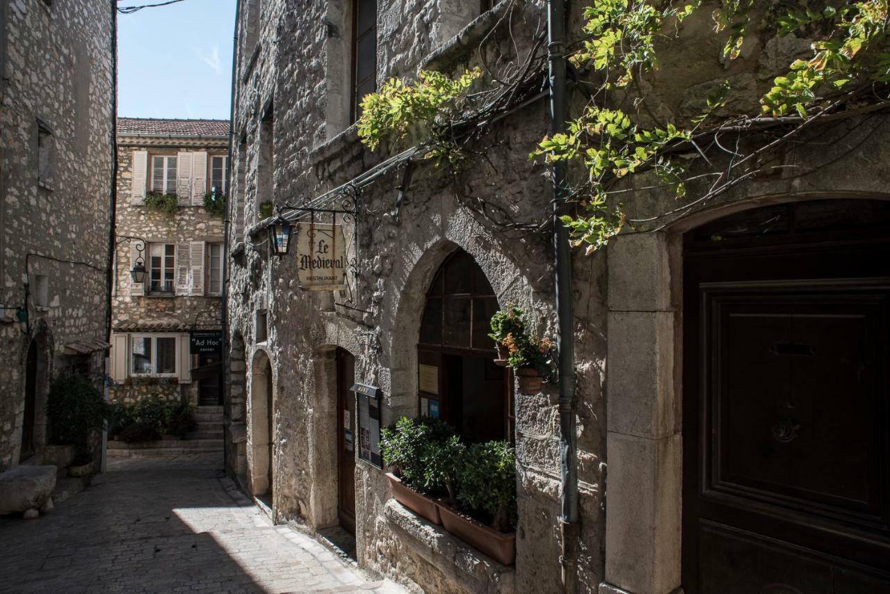 Carpe Diem Hotel Tourrettes-sur-Loup Exterior photo